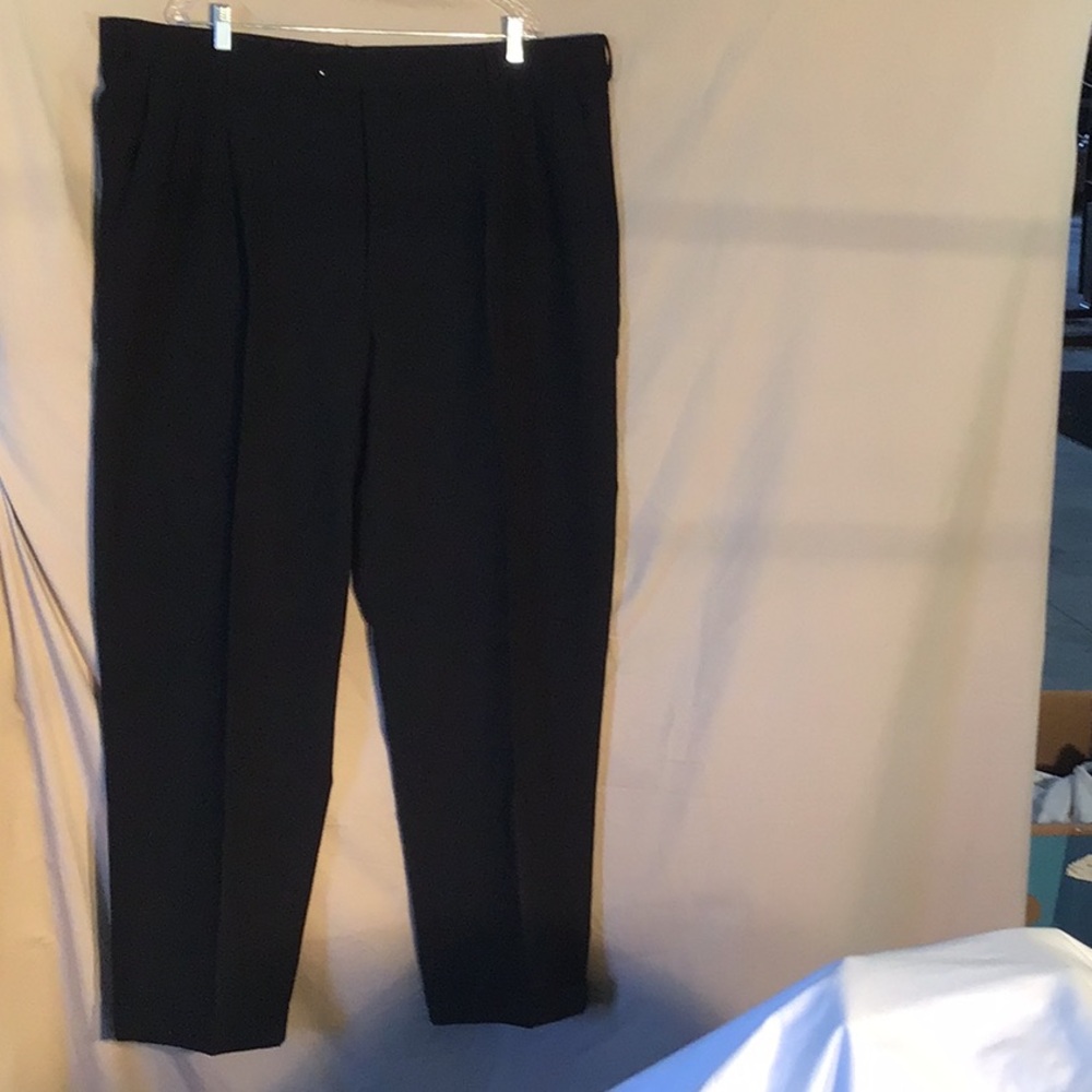 Classic Black Dress Trousers with Tailored Fit Size 46”x32”